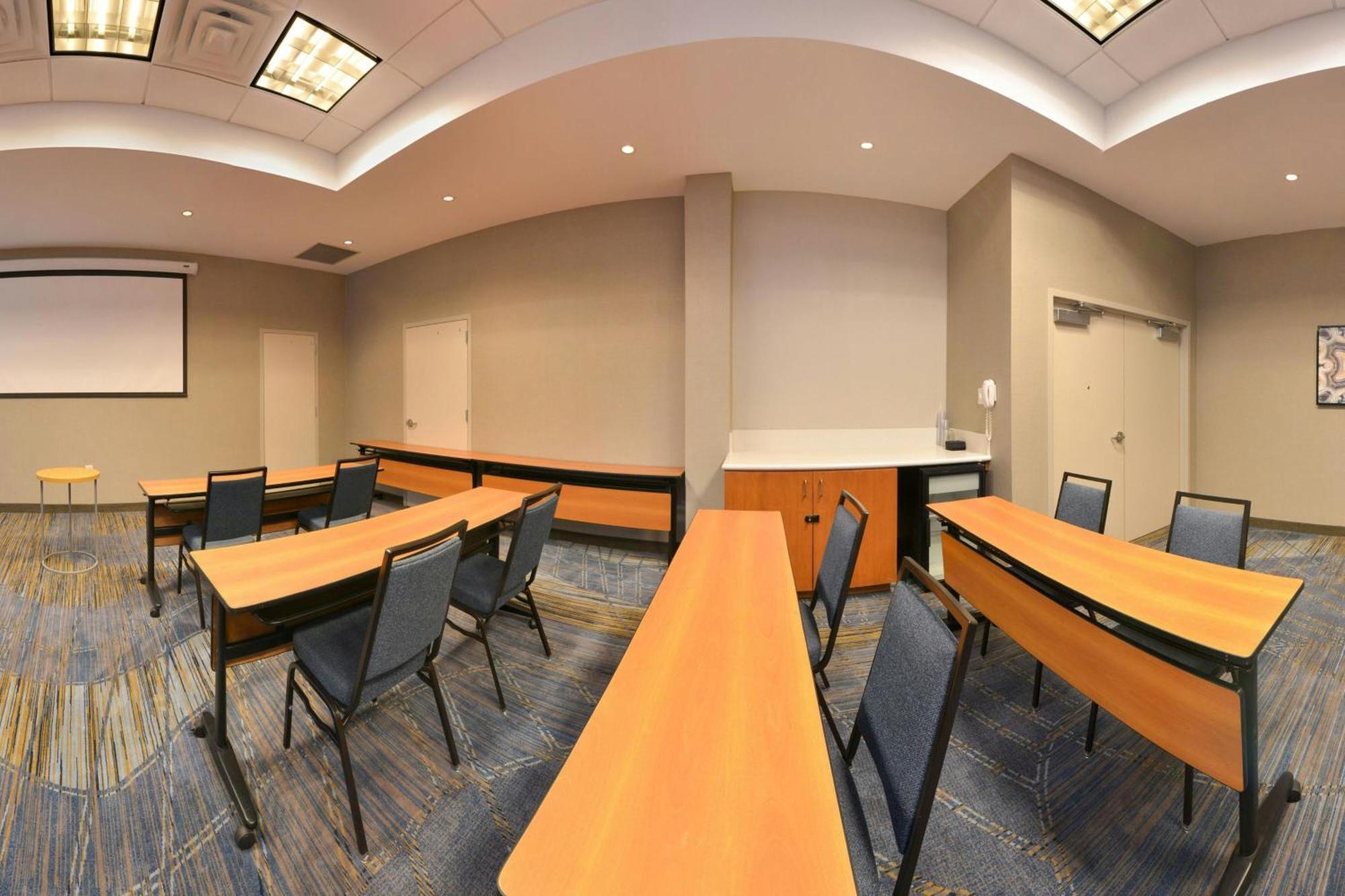 Springhill Suites Durham Chapel Hill Экстерьер фото
